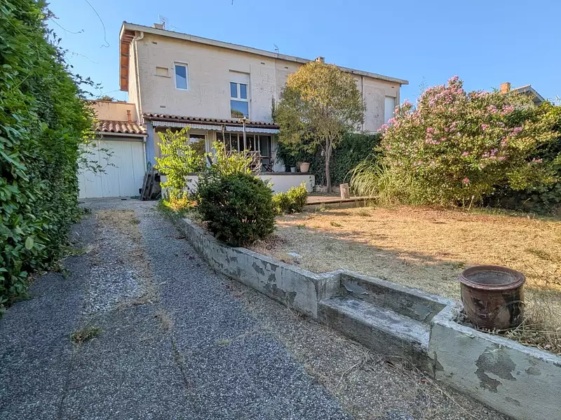 Maison, 94 m²