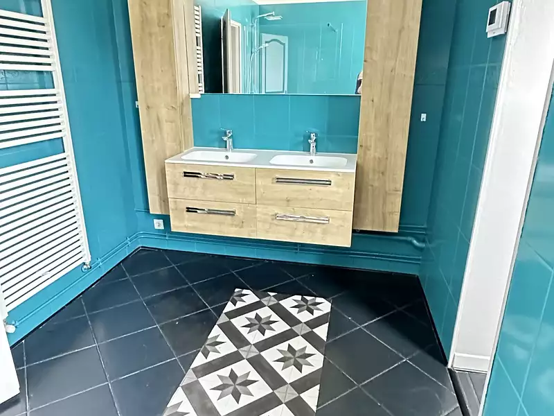Maison, 157 m²