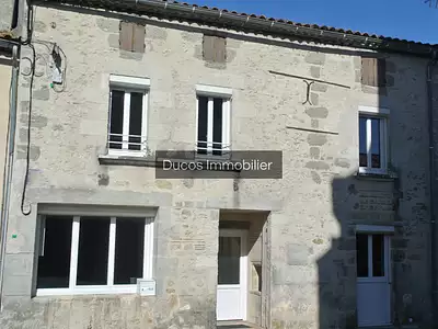 Maison, 230 m²