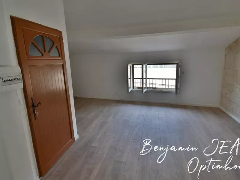 Immeuble, 130 m²