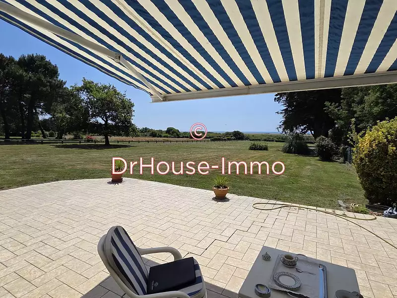Maison, 233 m²