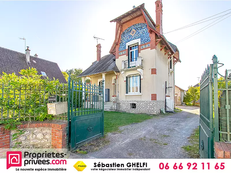 Maison, 115 m²