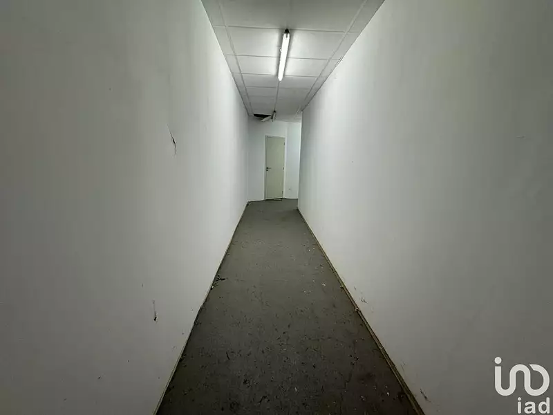 Divers, 300 m²