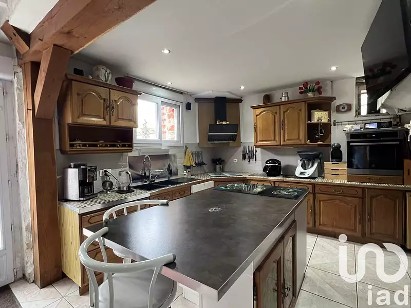 Maison, 200 m²