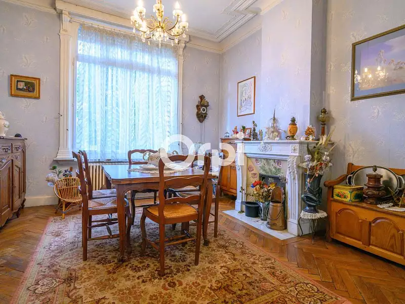 Maison, 205 m²