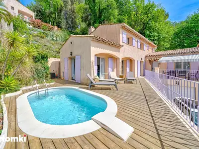 Maison, 135 m²