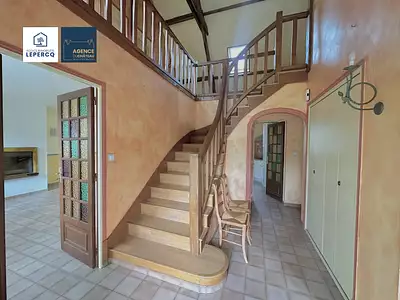 Maison, 164 m²