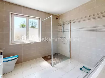 Maison, 163 m²