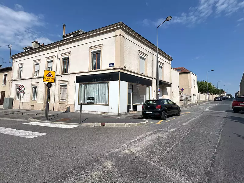 Divers, 82,33 m²