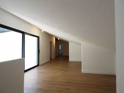 Maison, 220 m²