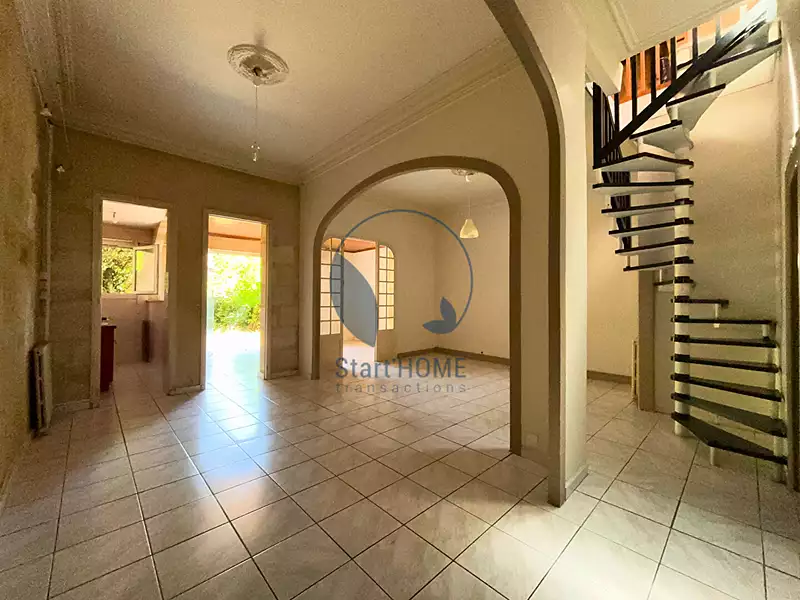 Maison, 99 m²