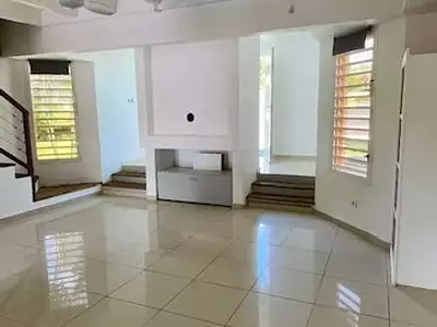 Maison, 118 m²