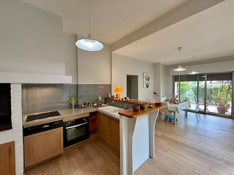 Maison, 300 m²