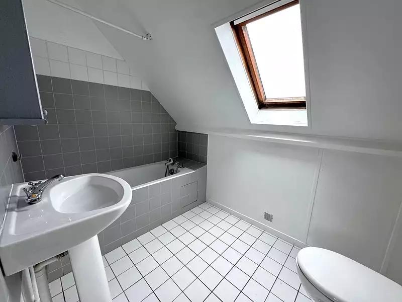 Divers, 708 m²