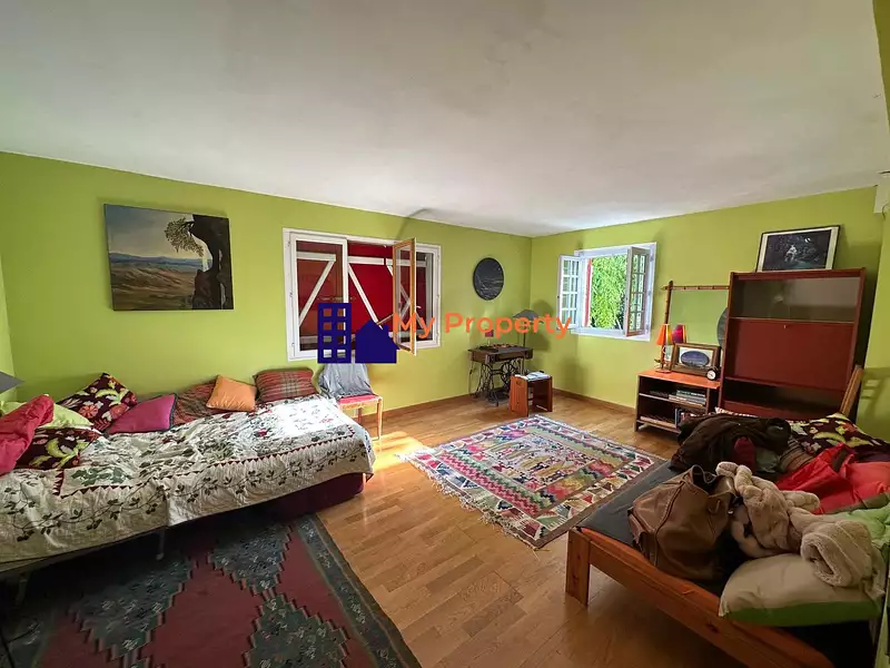Maison, 153 m²