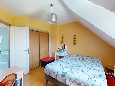 Maison, 174 m²