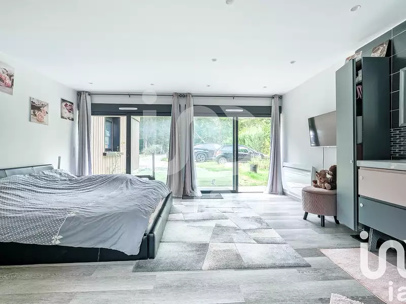Maison, 220 m²