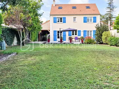 Maison, 268 m²