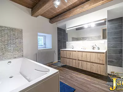 Maison, 175 m²