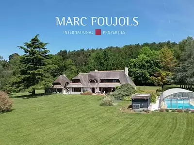 Maison, 240 m²