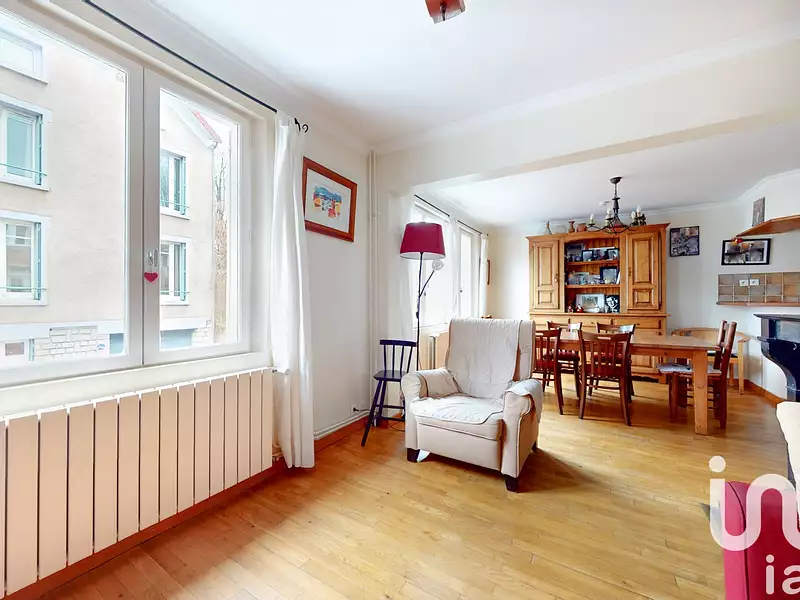 Maison, 147 m²