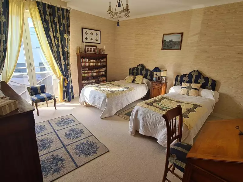 Maison, 220 m²