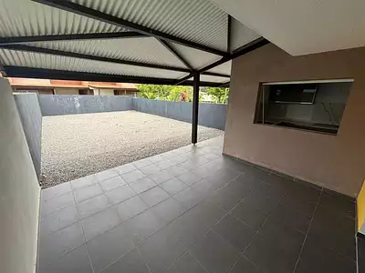 Maison, 99 m²