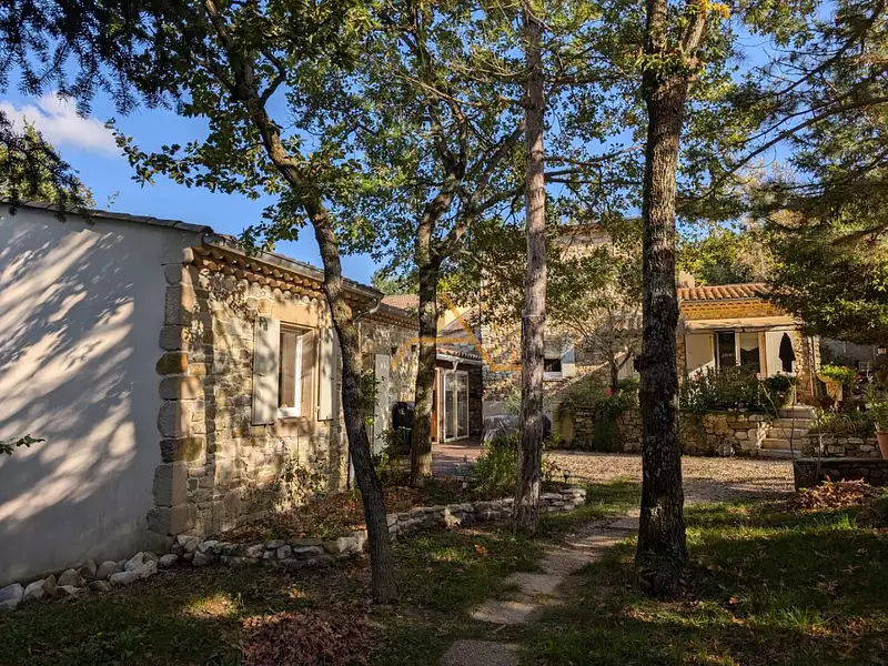 Maison, 176,58 m²