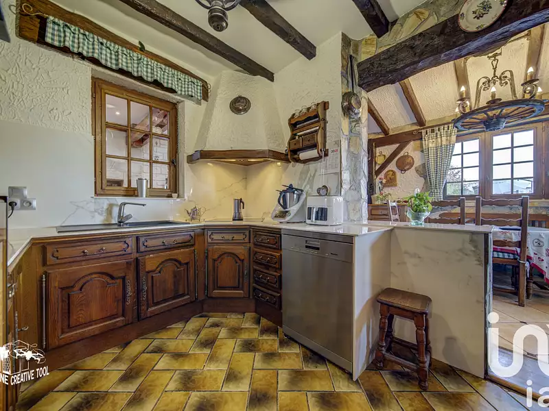 Maison, 251 m²