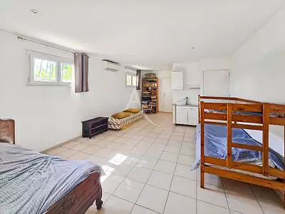 Maison, 180 m²
