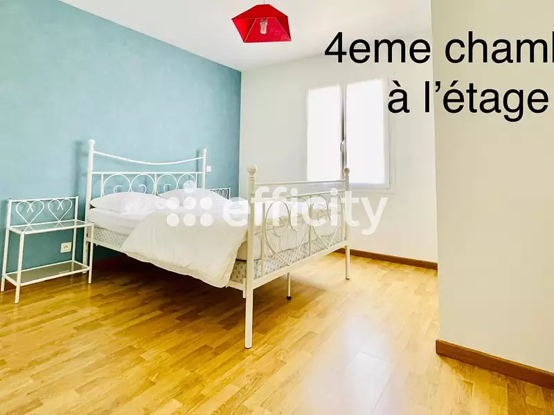 Maison, 156 m²