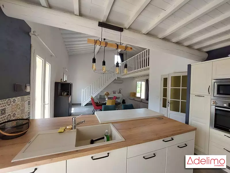Maison, 231 m²