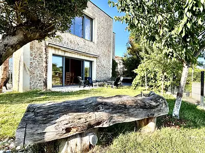 Maison, 240 m²