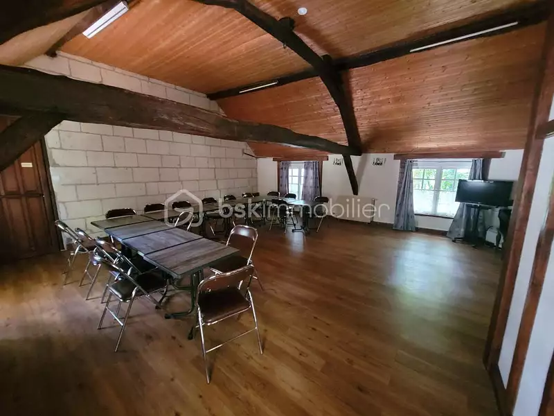 Maison, 560 m²