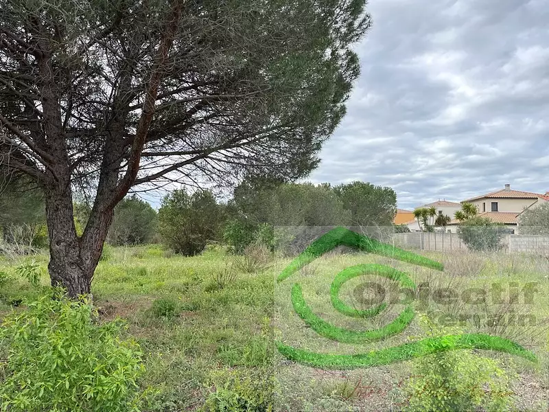 Terrain, 1 260 m²