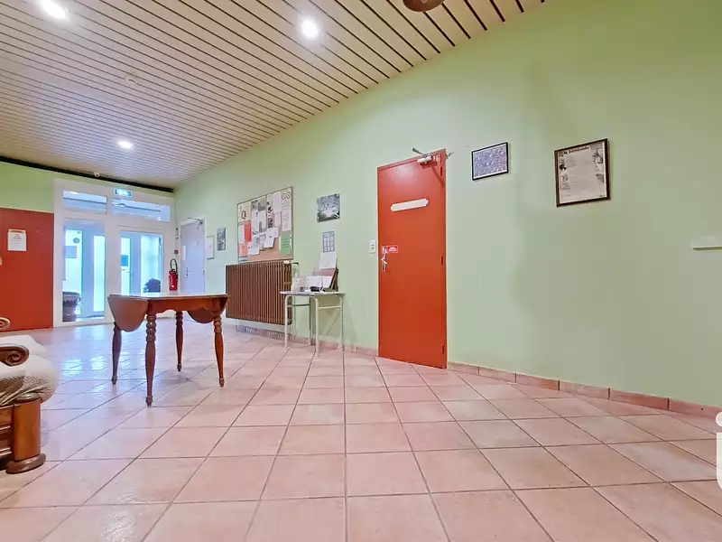 Maison, 891 m²