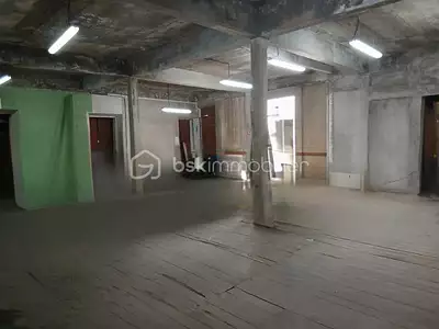 Immeuble, 340 m²