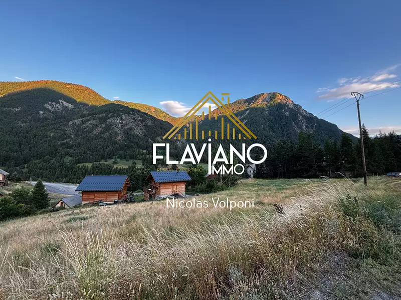 Terrain, 3 228 m²