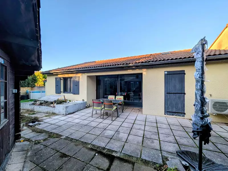 Maison, 102 m²