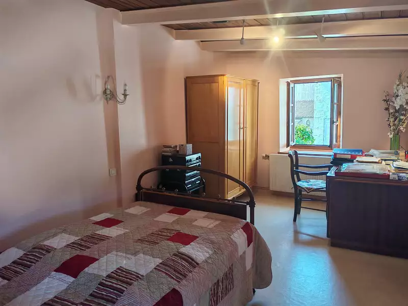 Maison, 303 m²
