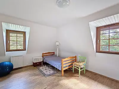 Maison, 195 m²