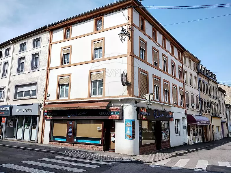 Immeuble, 286 m²