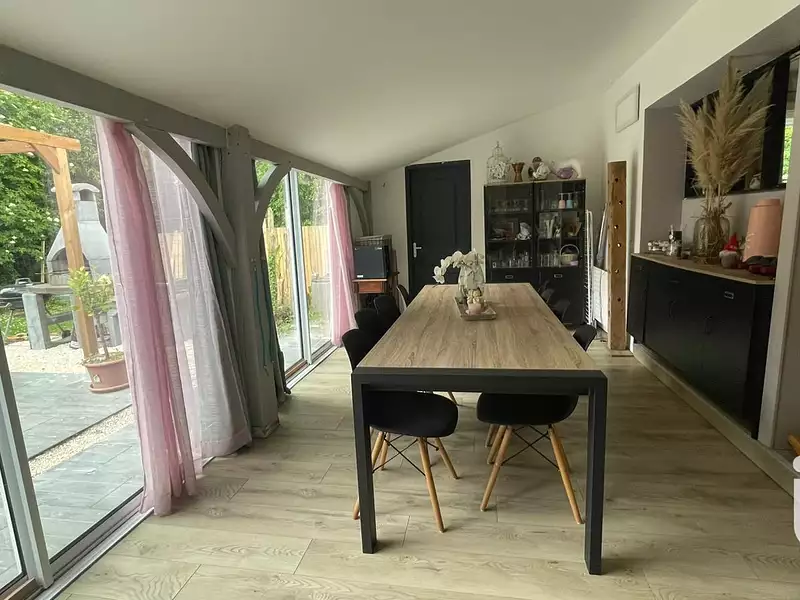 Maison, 145 m²