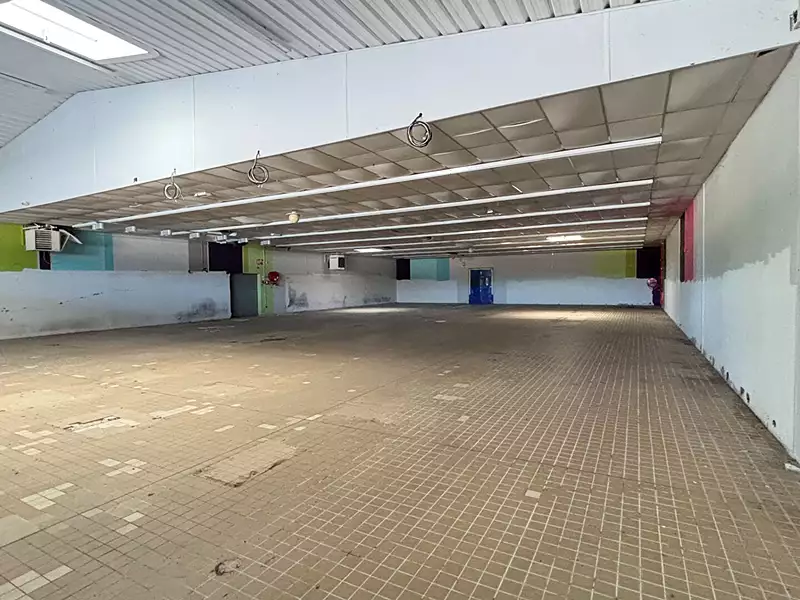 Divers, 850 m²