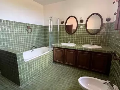 Maison, 185 m²