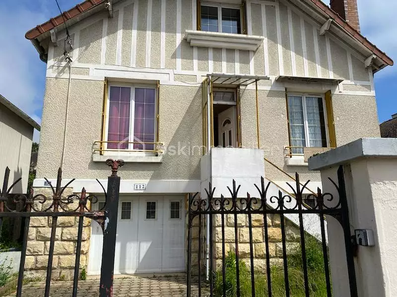 Maison, 84 m²