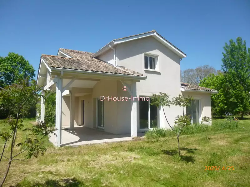 Maison, 160 m²