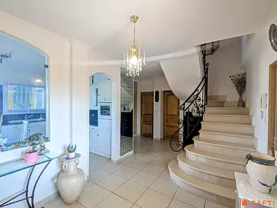 Maison, 173 m²