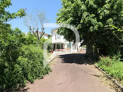 Maison, 200 m²