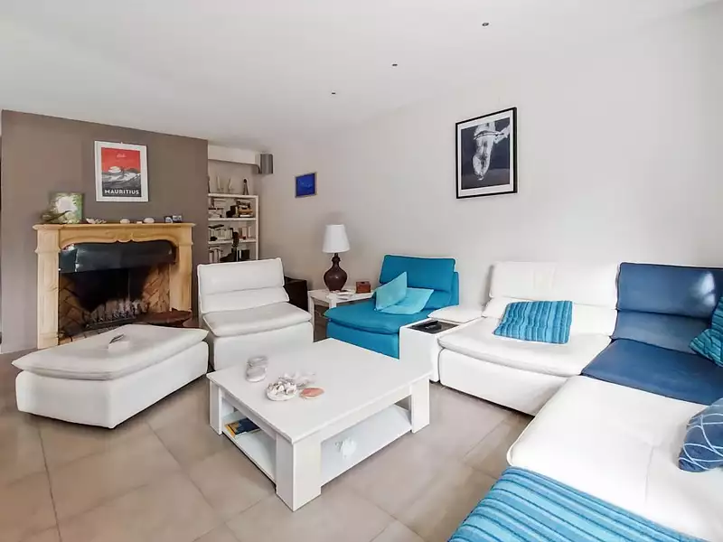 Maison, 226 m²